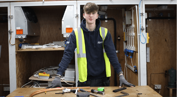 There was much excitement around Lisburn Campus yesterday, Tuesday 13 October, when BBC Newsline’s Clodagh Rice stopped by to interview Dr Michael Malone and Level 2 Refrigeration and Air Condition Apprentices for BBC Newsline.