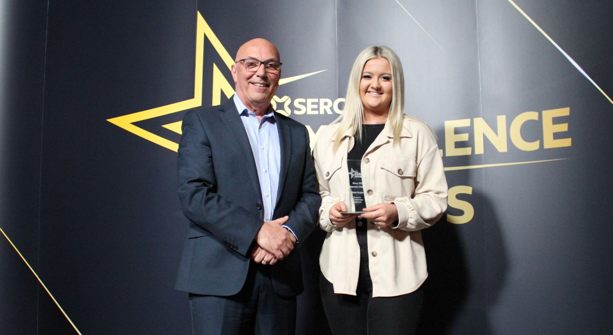 Kirsten Murphy, Entrepreneur of the Year (Bangor Campus) presented by Irvine Abraham, Ards and North Down Borough Council