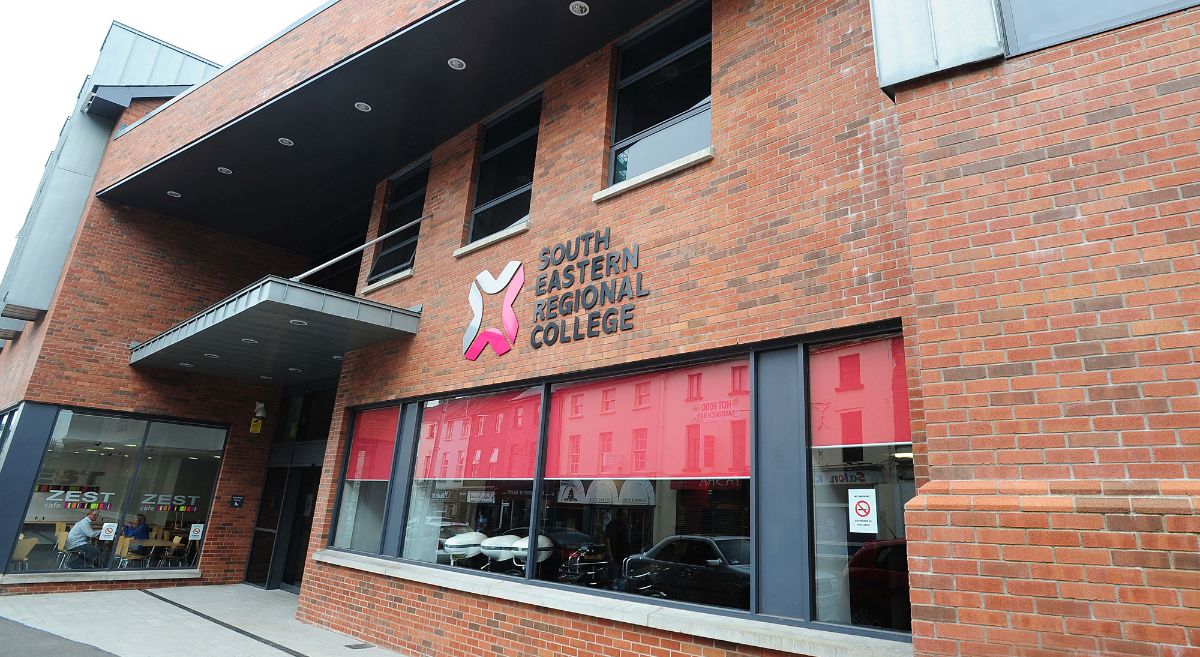 Lisburn Campus Exterior