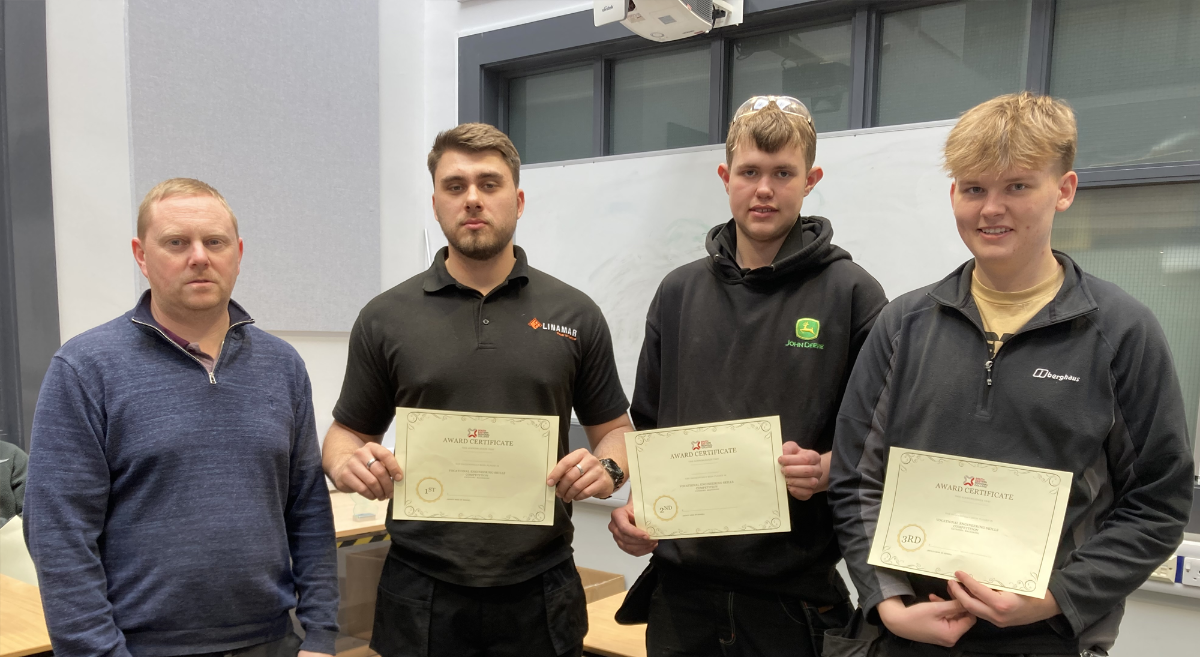  Lecturer Frank Blakely with Turning winners, Rafael Lorf, Scott Keenan and Reuben Allen